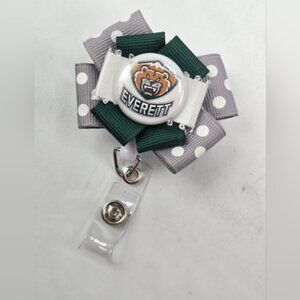 Everett Silvertips Badge Reel WHL Hockey Souvenir Doctor ID Lanyard Name Tag NWT